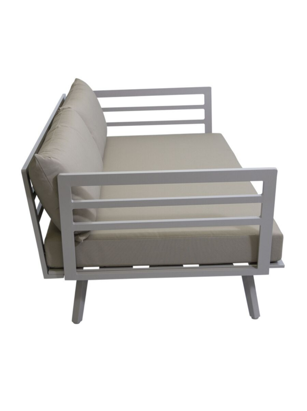 Palm Daybed Strata Frame with Strata Cushion